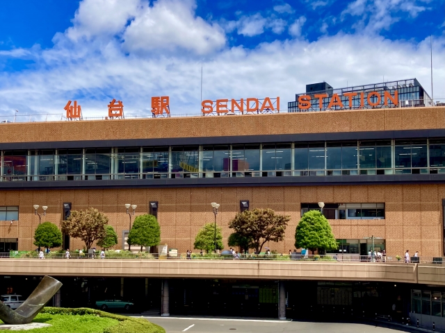 晴れた日の仙台駅
